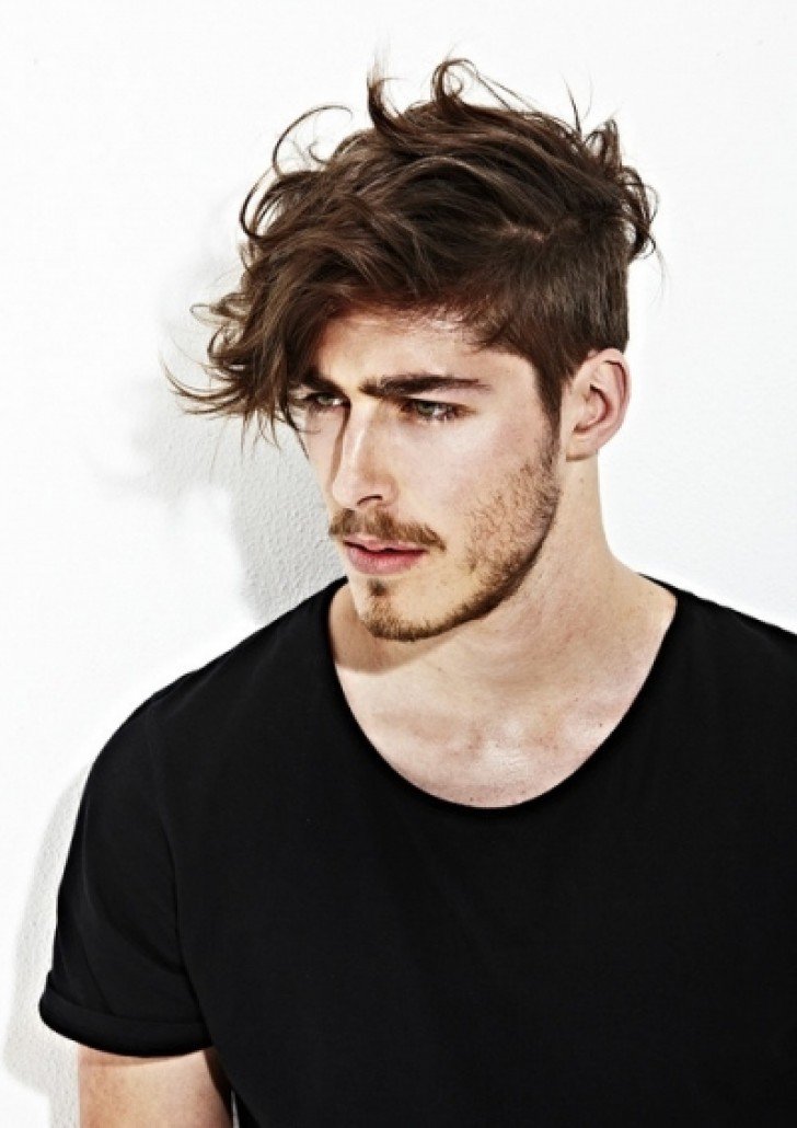 30 Cool Hairstyles For Men With Wavy Hair Mens Craze